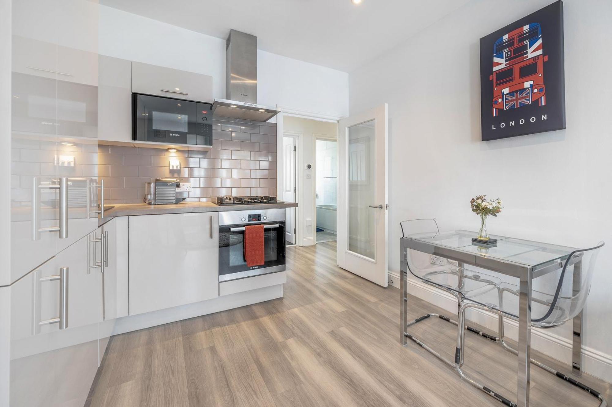 2-Bed Notting Hill / Portobello Лондон Екстериор снимка