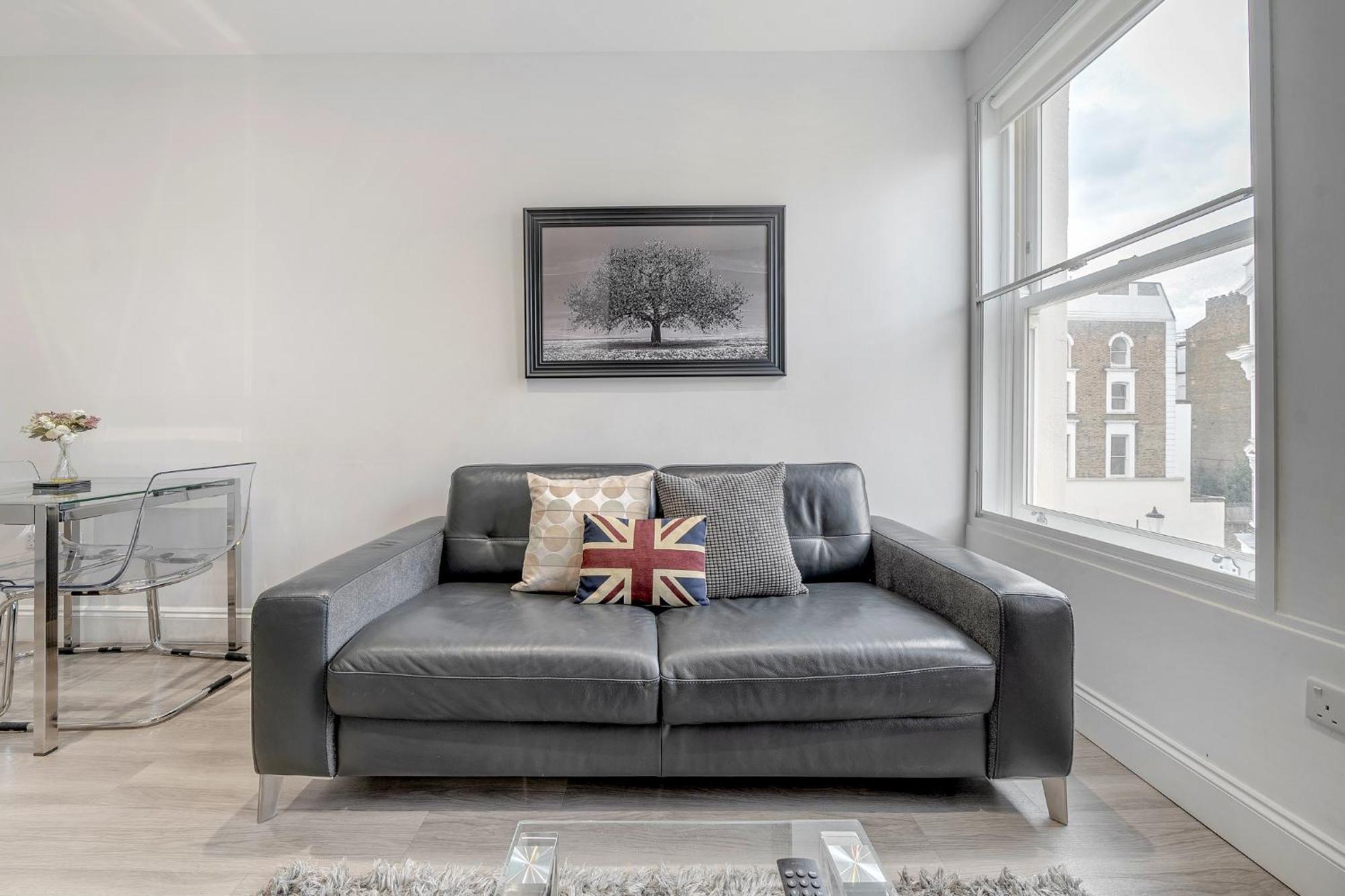 2-Bed Notting Hill / Portobello Лондон Екстериор снимка