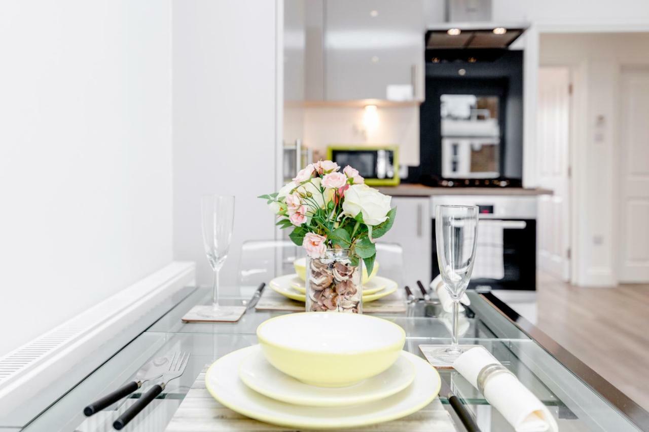 2-Bed Notting Hill / Portobello Лондон Екстериор снимка