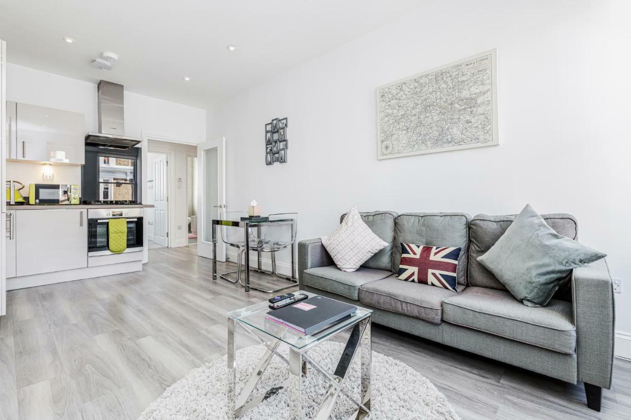 2-Bed Notting Hill / Portobello Лондон Екстериор снимка