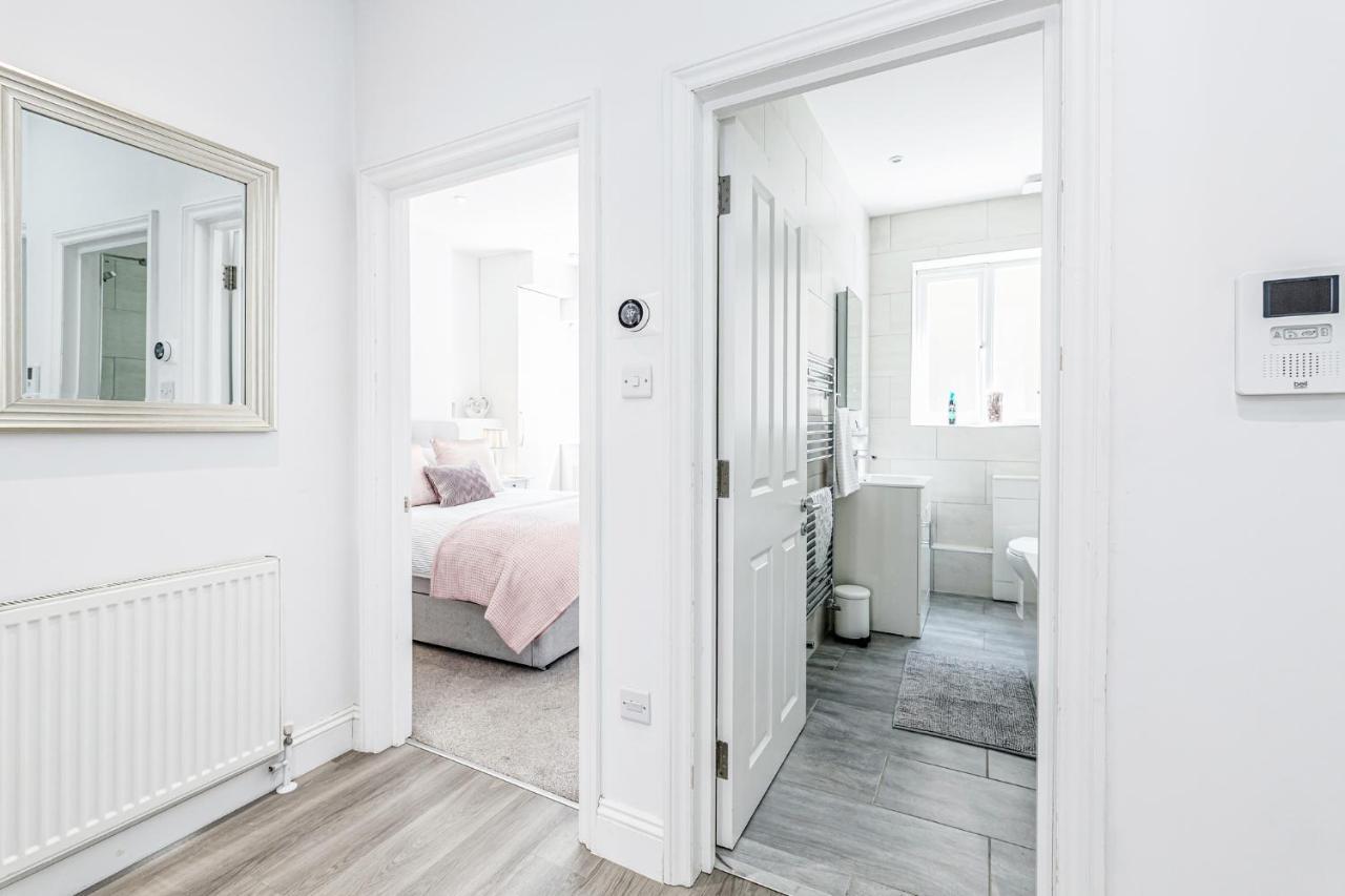 2-Bed Notting Hill / Portobello Лондон Екстериор снимка